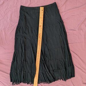 Max Studio nylon polyester rayon tiered skirt, lined, size small